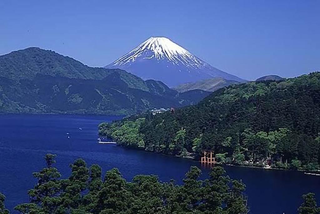 Guesthouse Azito Hakone Bagian luar foto
