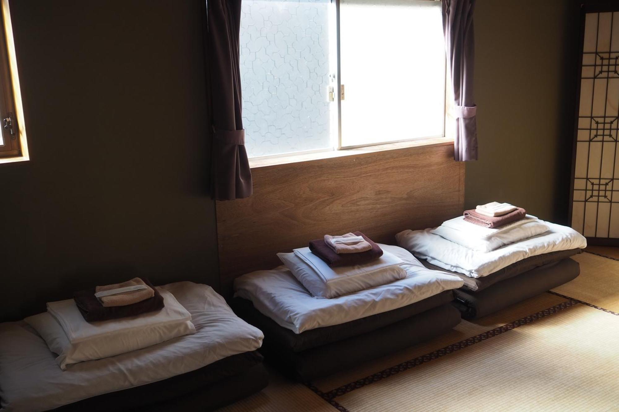 Guesthouse Azito Hakone Bagian luar foto